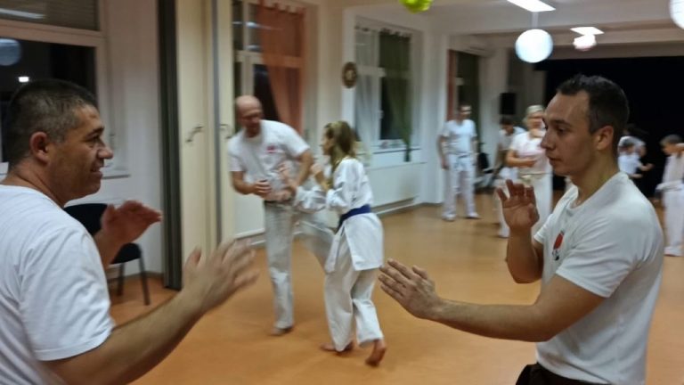 Kitérés a támadás elöl gyakorlat